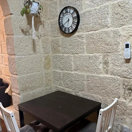 Historic Maisonette With Private Entrance Senglea